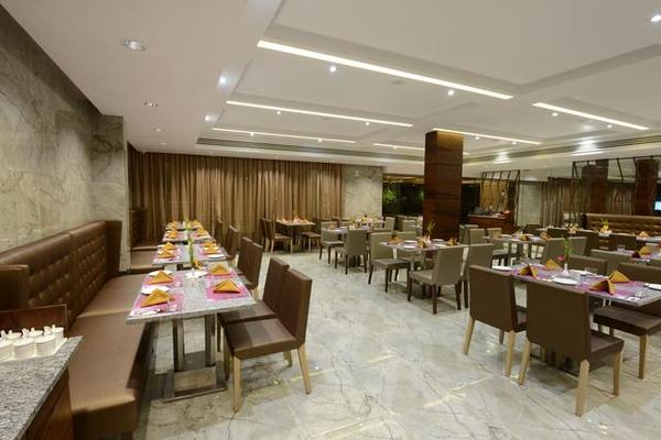 Hotel Maple Ivy